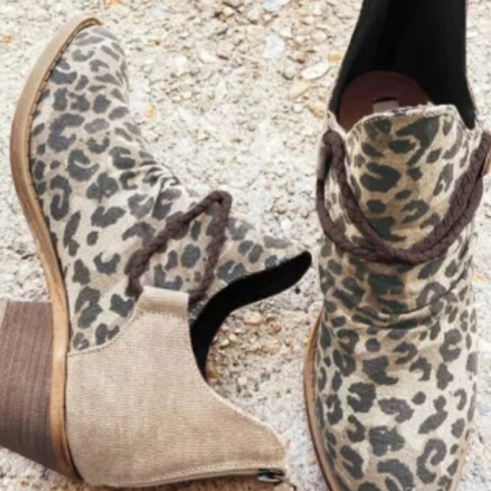 Cheetah Print Booties - Picture 3 of 3
